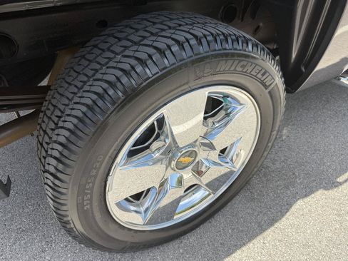 Used 2011 Chevrolet Silverado 1500 LT w/ Texas Edition RWD image 27
