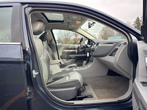 Used 2007 Chrysler Sebring Limited image 11