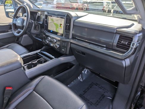 Certified 2025 Ford F250 Lariat AWD/4WD image 34