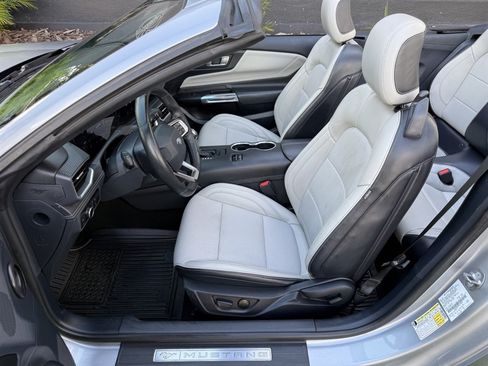Used 2024 Ford Mustang Premium RWD image 17