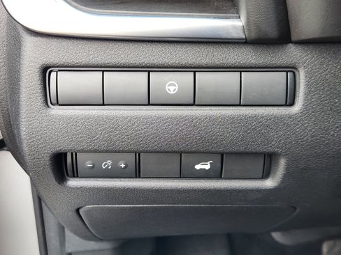 Certified 2021 Nissan Rogue SL w/ Premium Package image 25