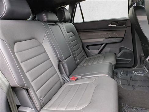 Used 2021 Volkswagen Atlas Cross Sport SEL Premium R-Line image 21