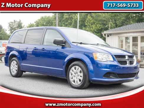 Used 2018 Dodge Grand Caravan SE w/ UConnect Hands-Free Group FWD image 1