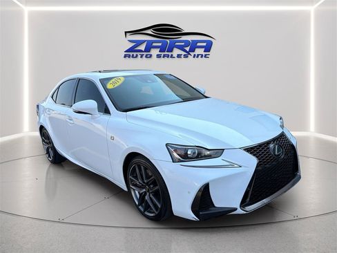 Used 2019 Lexus IS 300 F Sport w/ F Sport Package RWD image 9