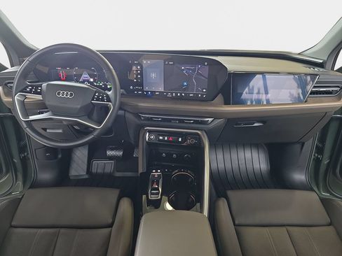 Certified 2025 Audi Q5 Prestige AWD/4WD image 10
