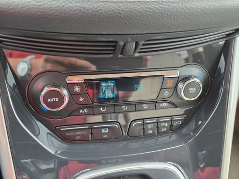 Used 2013 Ford Escape SEL image 19