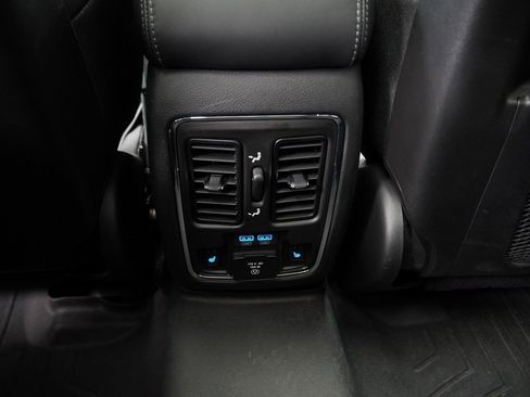 Used 2021 Jeep Grand Cherokee Overland image 33