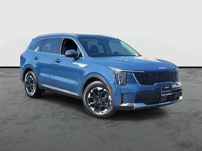 Used 2025 Kia Sorento S w/ Panoramic Sunroof Package