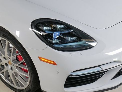 Certified 2019 Porsche Panamera Turbo AWD/4WD image 32