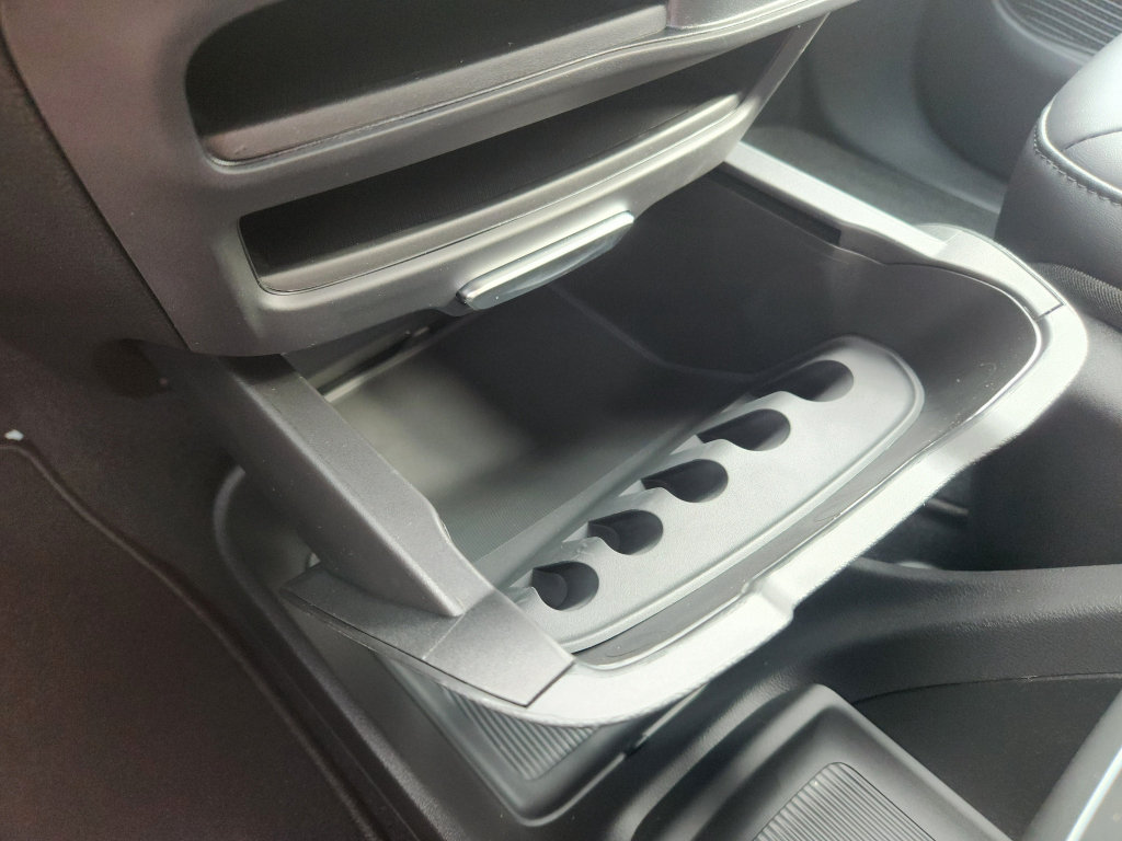 New 2027 Chrysler Pacifica Select FWD image 33