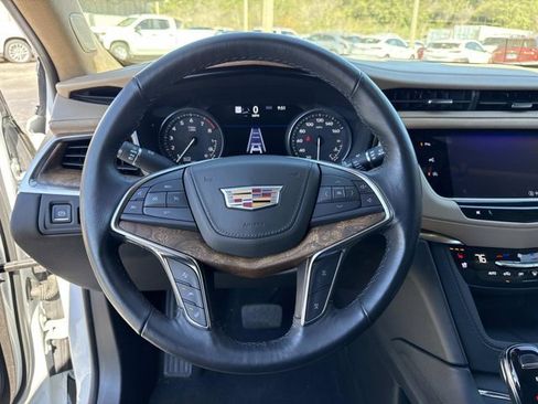 Certified 2023 Cadillac XT5 Premium Luxury w/ Platinum Package image 25