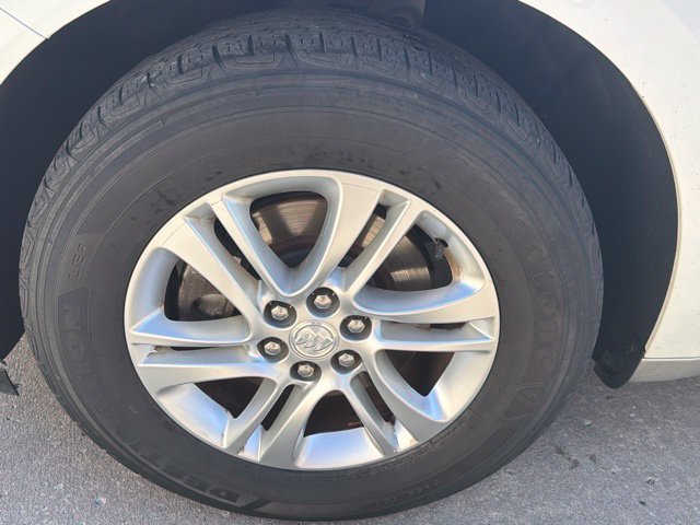 Used 2018 Buick Enclave Essence w/ Trailering Package AWD/4WD image 11