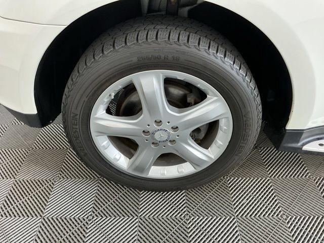 Used 2008 Mercedes-Benz ML 350 4MATIC image 30