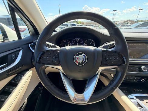 Used 2023 Buick Enclave Avenir w/ Avenir Technology Package AWD/4WD image 12