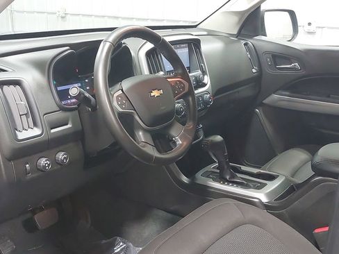 Used 2019 Chevrolet Colorado LT w/ LPO, Premium Interior Package image 15