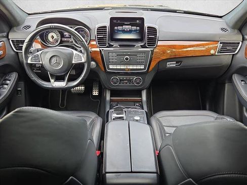 Used 2017 Mercedes-Benz GLE 63 AMG 4MATIC image 18