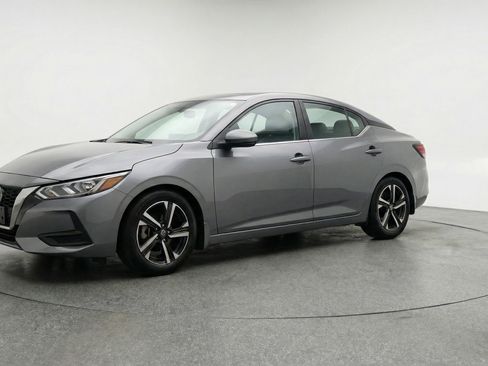 Used 2025 Nissan Sentra SV FWD image 6