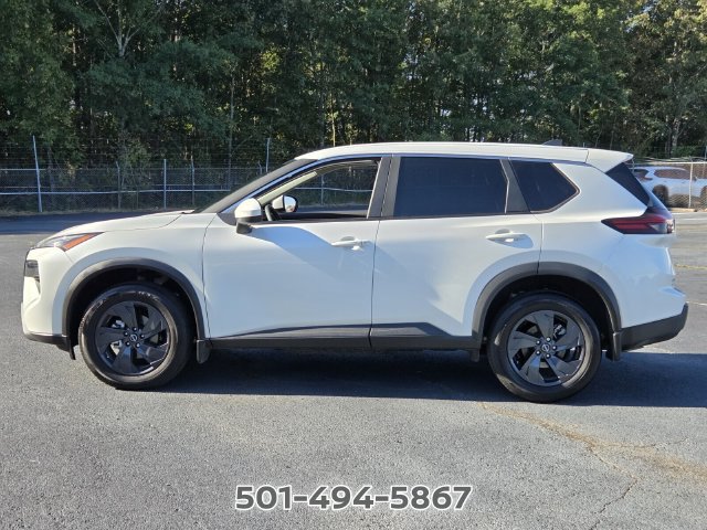 Certified 2026 Nissan Rogue SV w/ Cold Weather Package FWD image 2