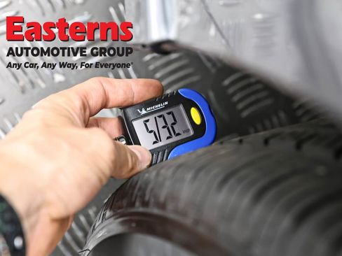 Used 2024 Nissan Sentra SV FWD image 28