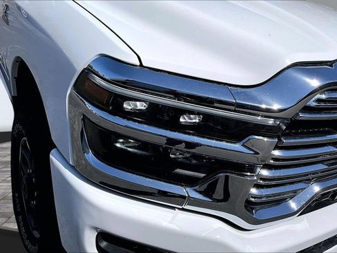Certified 2026 RAM 2500 Laramie AWD/4WD image 28