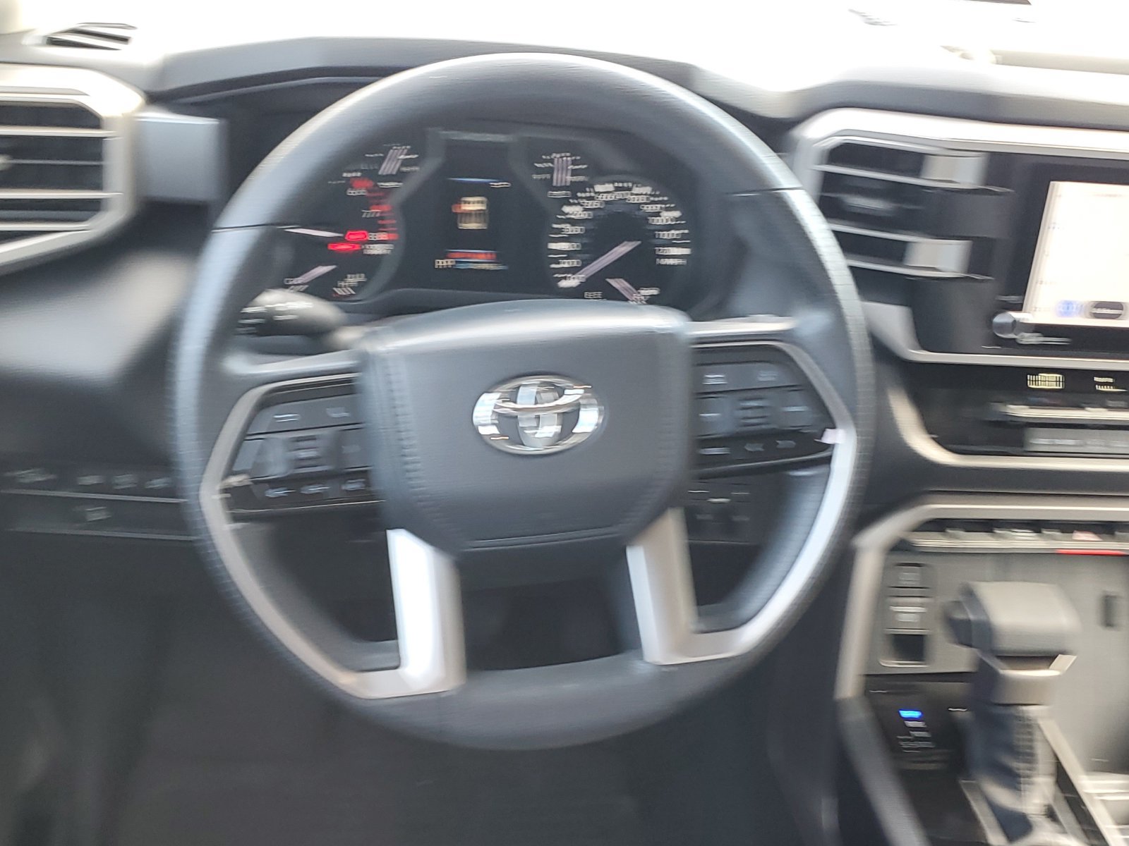 Used 2024 Toyota Tundra SR5 w/ SR5 Convenience Package AWD/4WD image 11