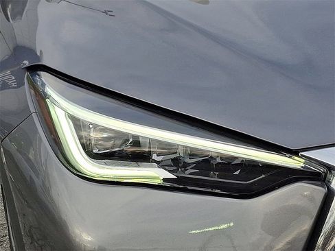 Used 2025 INFINITI QX55 Essential image 10