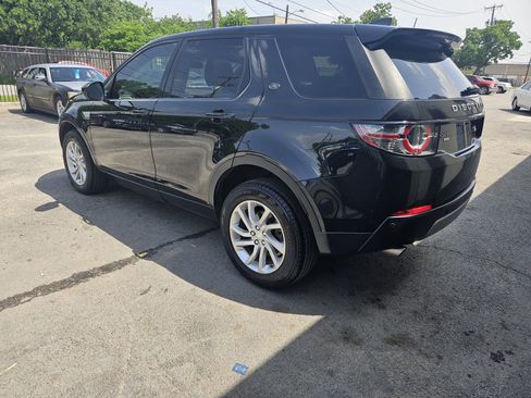 Used 2018 Land Rover Discovery Sport HSE AWD/4WD image 6