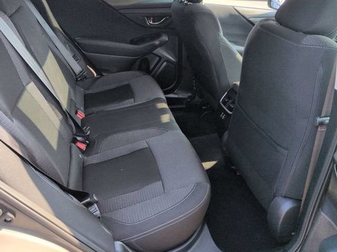 Used 2023 Subaru Outback Premium AWD/4WD image 35