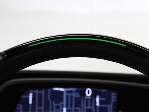 Used 2023 Cadillac Escalade V AWD/4WD image 31