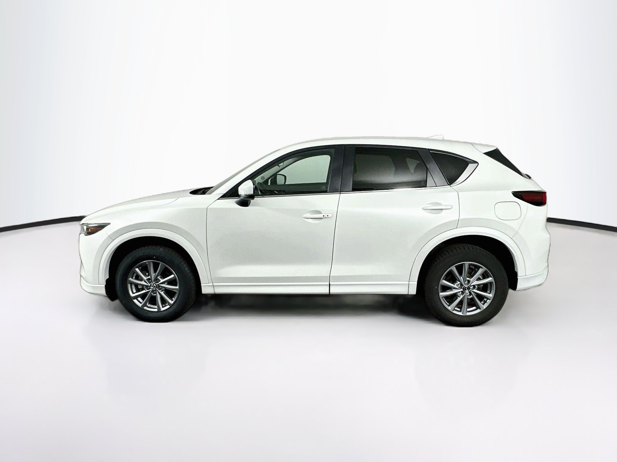 Used 2025 MAZDA CX-5 AWD 2.5 S w/ Select Package image 4