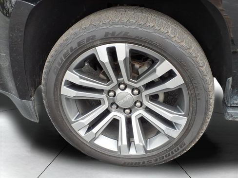 Used 2019 GMC Yukon XL Denali w/ Denali Ultimate Package image 20