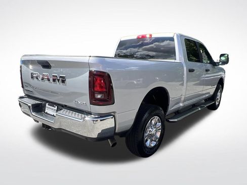 Used 2026 RAM 2500 Big Horn AWD/4WD image 5