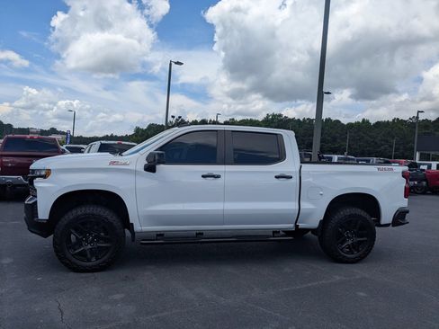 Used 2021 Chevrolet Silverado 1500 LT Trail Boss AWD/4WD image 8