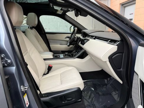 Used 2019 Land Rover Range Rover Velar R-Dynamic SE AWD/4WD image 26