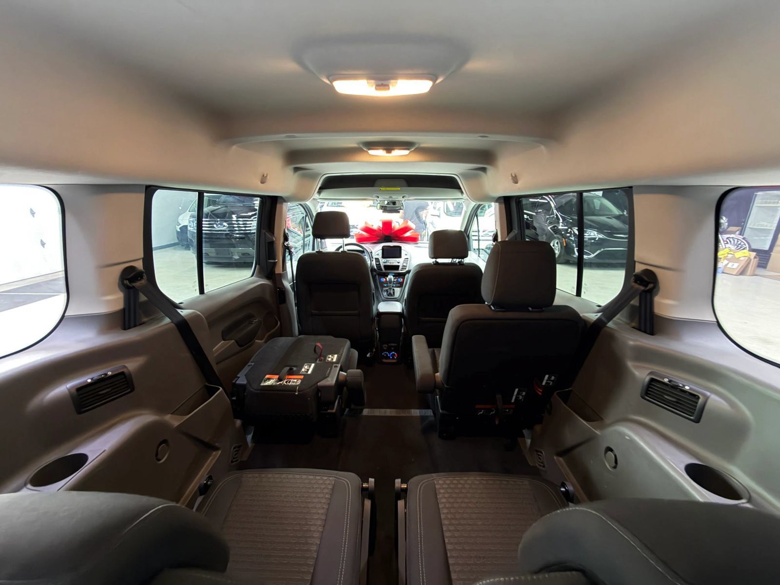 Used 2020 Ford Transit Connect XLT FWD image 22