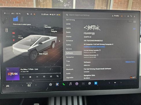Used 2024 Tesla Cybertruck AWD Crew Cab image 3