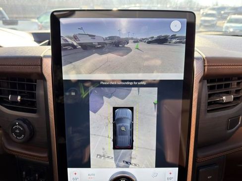 Used 2023 Ford Expedition Max King Ranch image 29