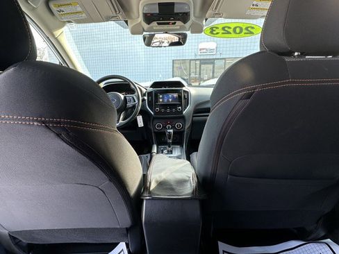 Used 2023 Subaru Crosstrek 2.0i Premium image 15