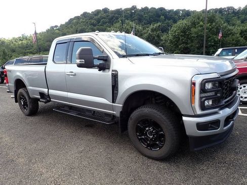 Used 2023 Ford F250 XLT w/ XLT Premium Package AWD/4WD image 8