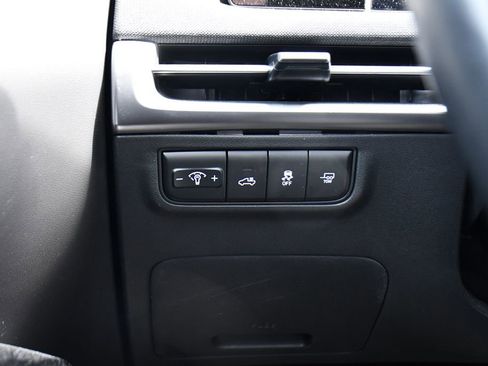 Used 2025 Hyundai Santa Cruz Limited image 28