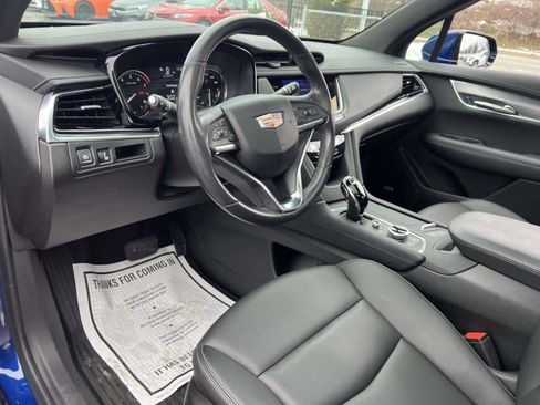 Used 2024 Cadillac XT6 Luxury image 13