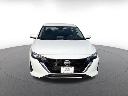 Used 2025 Nissan Sentra SV FWD image 4