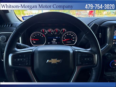 Used 2022 Chevrolet Silverado 2500 LT w/ Convenience Package image 21