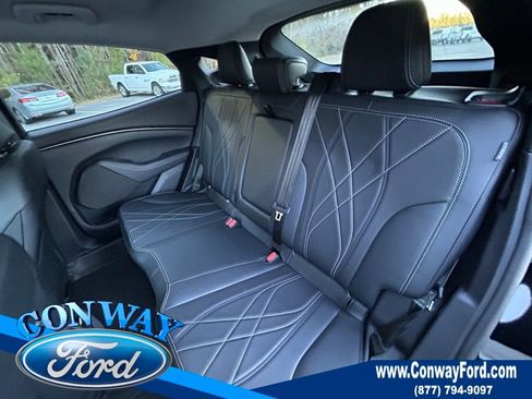 Used 2025 Ford Mustang Mach-E Select w/ Interior Protection Package image 17