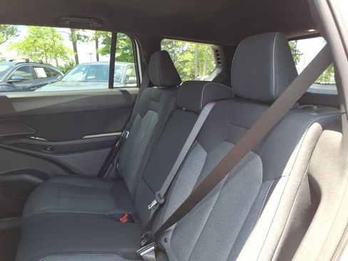 Used 2026 Jeep Cherokee Laredo AWD/4WD image 12