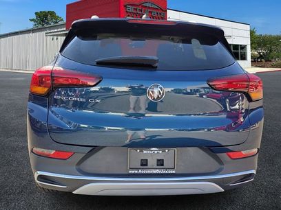 Used 2021 Buick Encore GX Essence w/ Experience Buick Package