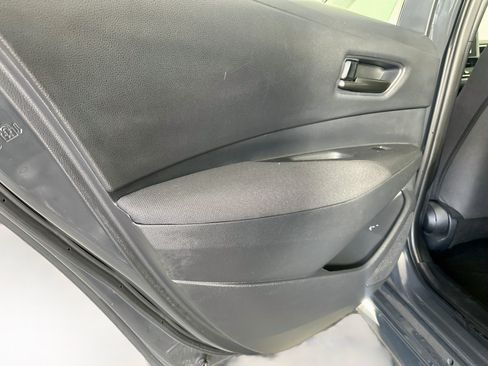 Used 2025 Toyota Corolla LE FWD image 24