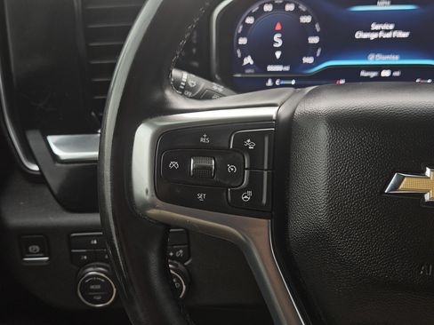 Used 2025 Chevrolet Silverado 2500 LT AWD/4WD image 18