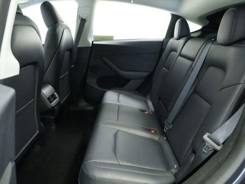 Used 2024 Tesla Model Y Performance AWD/4WD image 31