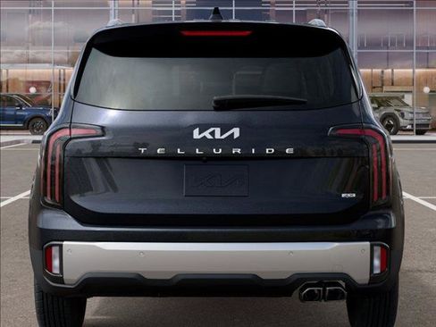 New 2025 Kia Telluride SX w/ SX Captain's Chair Package image 13